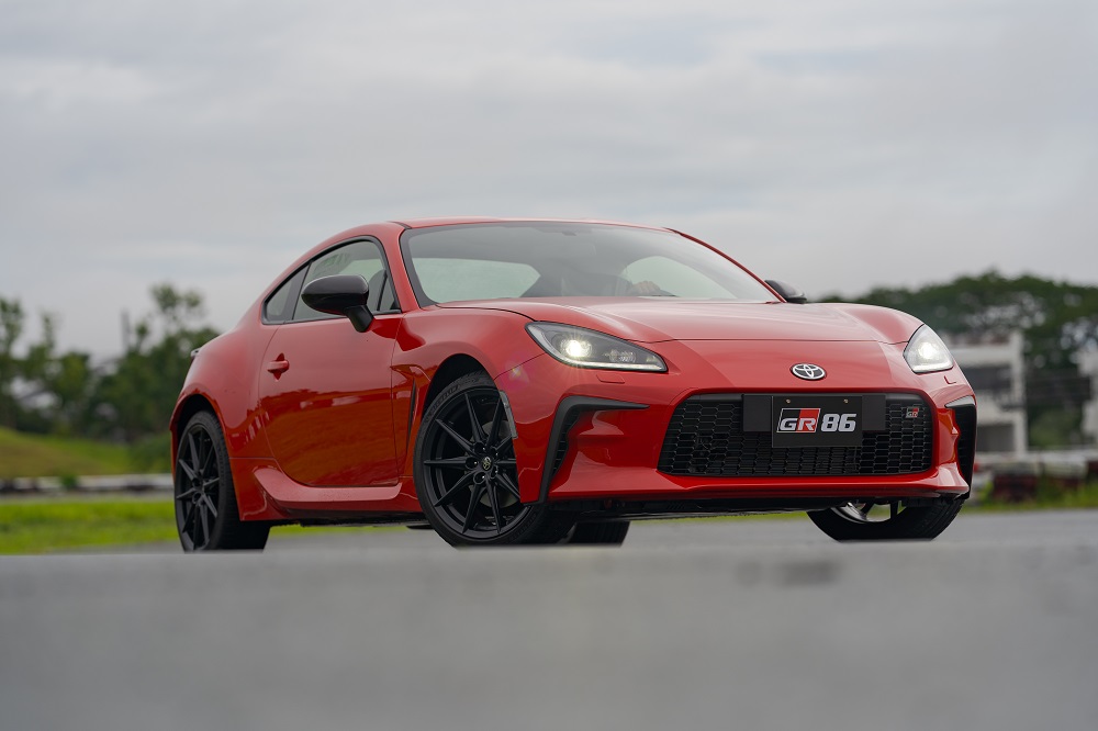 Time for Heart-Racing Drives: The All-New Toyota GR 86 is Here Thumbnail