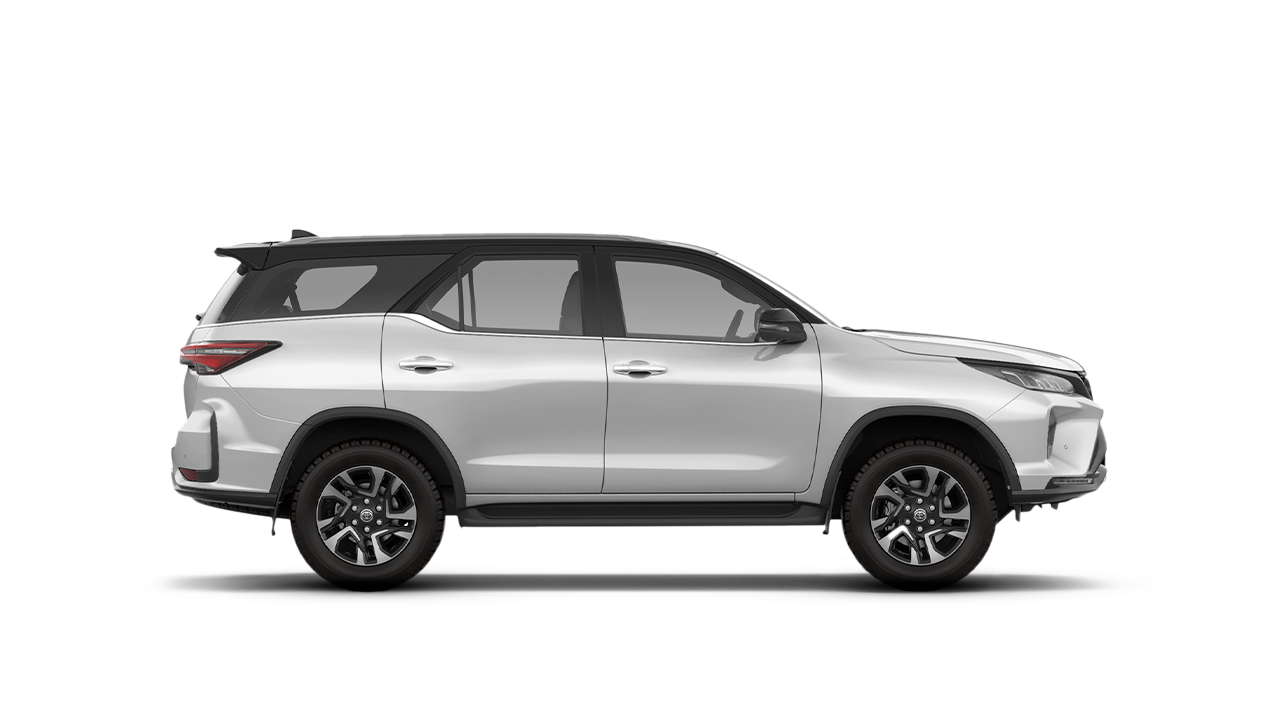 Silver Metallic / Attitude Black Mica (2-Tone)