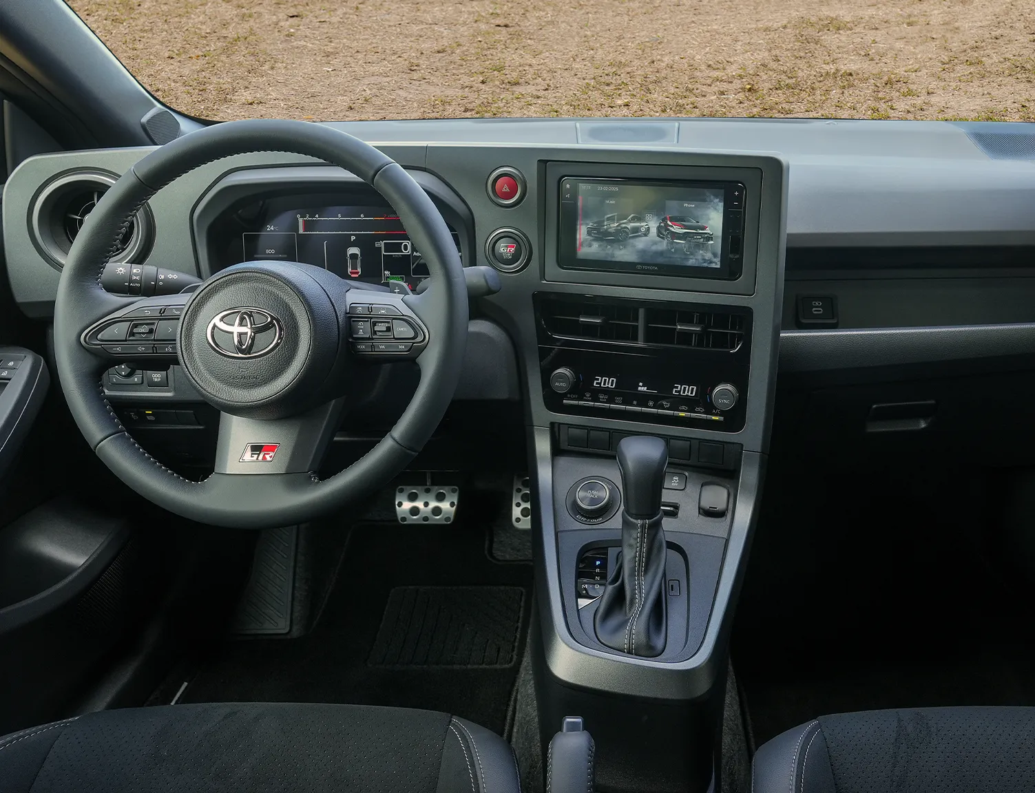 INTERIOR