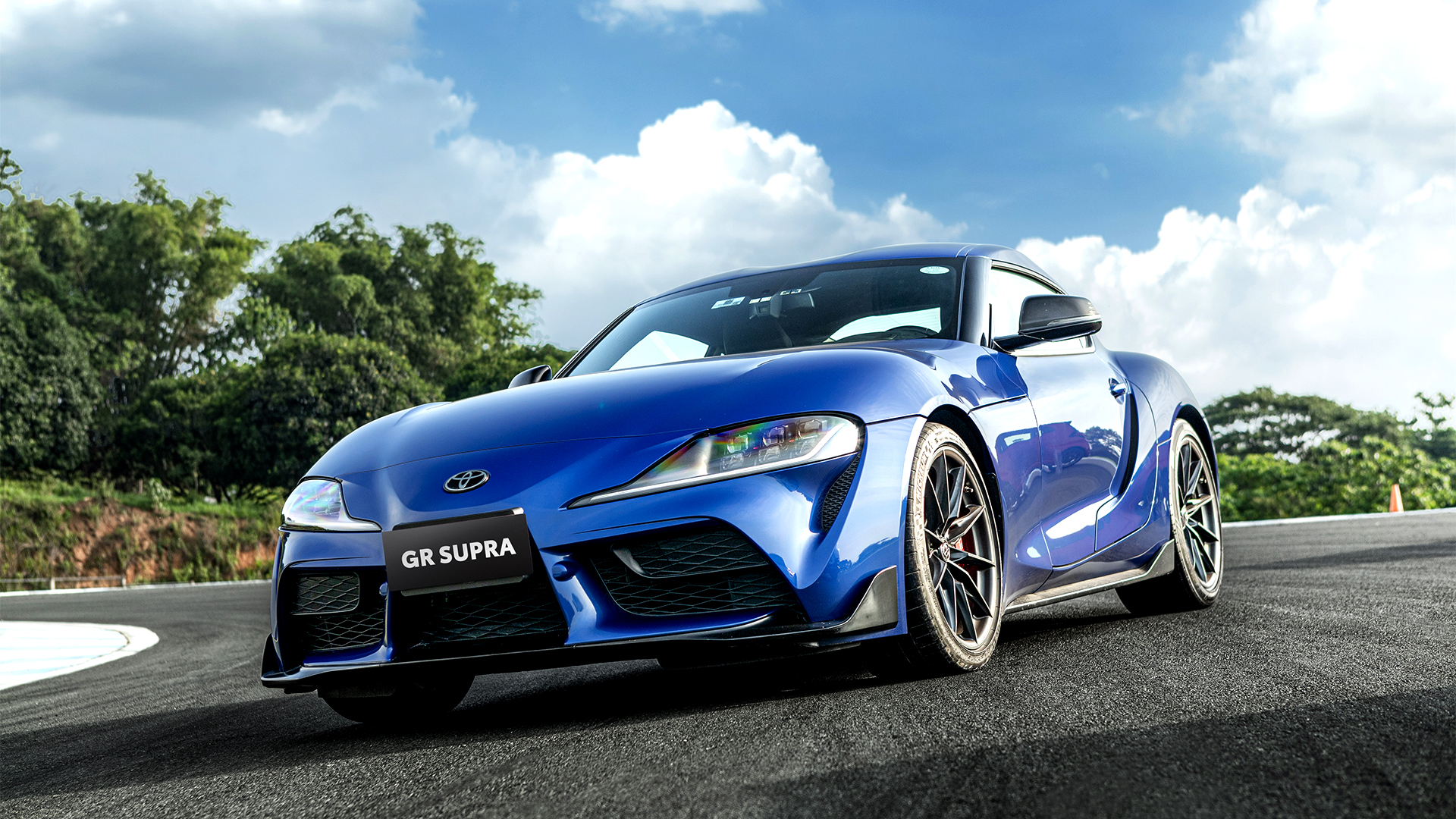 Vehicle Page Featured Image