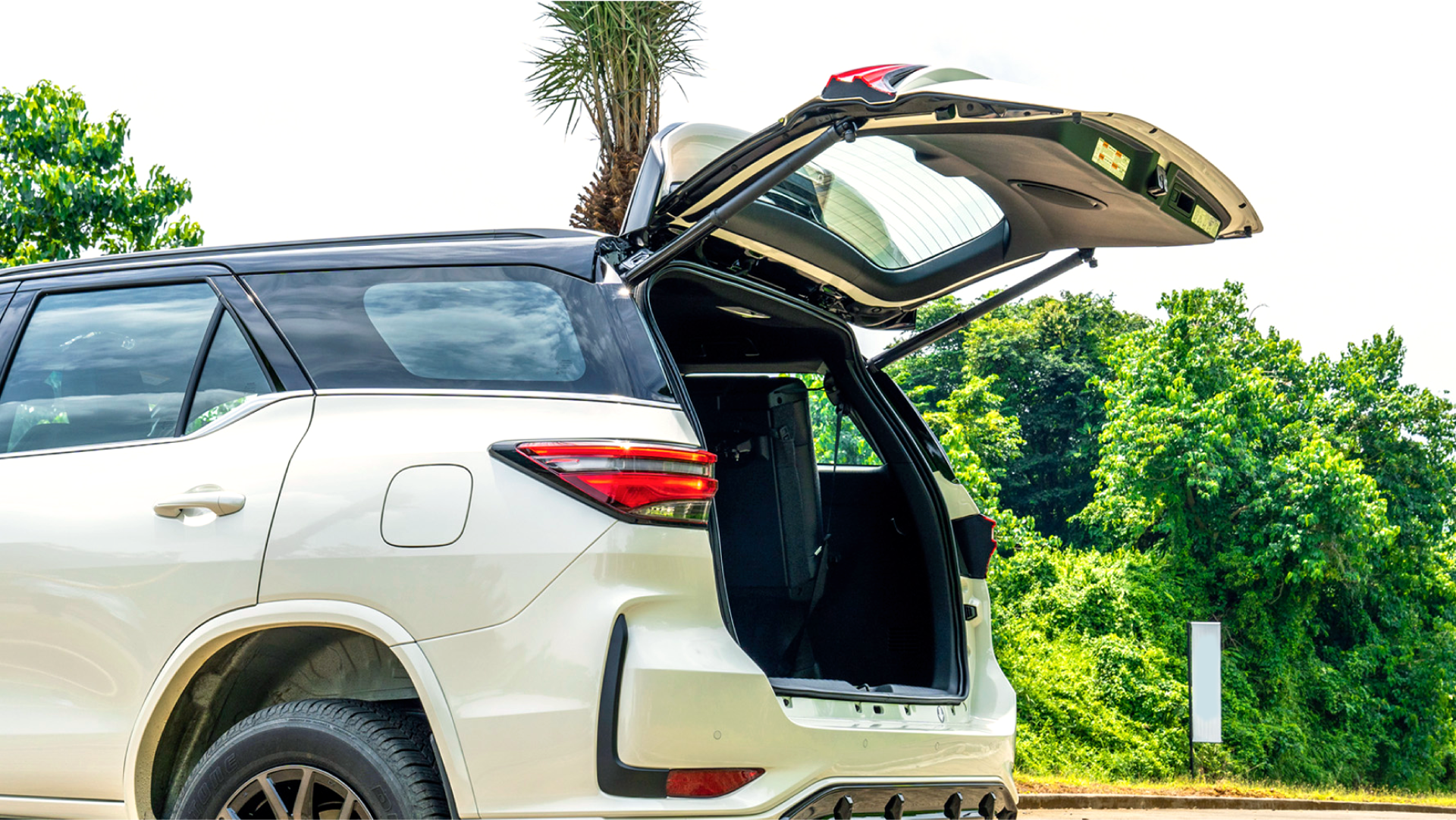 Vehicle Page Featured Image